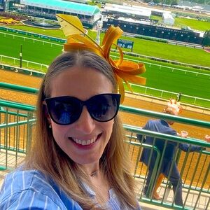 Meet your Posher, Rachel